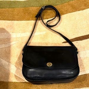 Coach Bag Black with shoulder strap